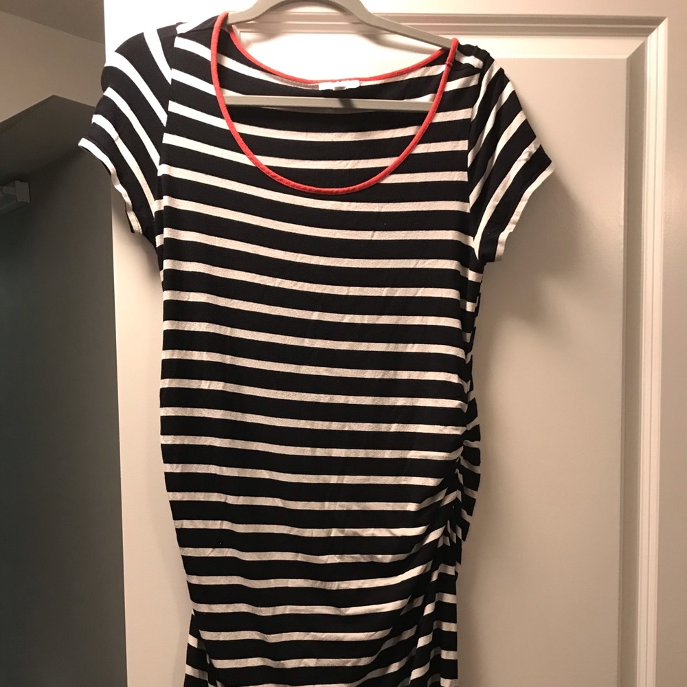 A pea in the pod striped maternity dress